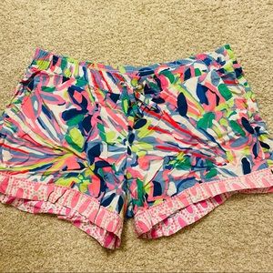 Lilly Pulitzer flowy shorts